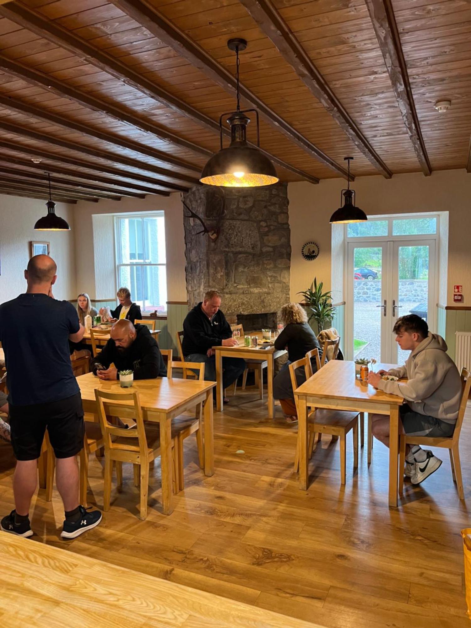 Great Glen Hostel Spean Bridge Zewnętrze zdjęcie